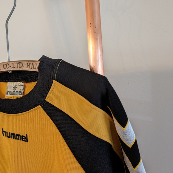 Vintage Hummel Sweater (Large) - Early 2000's - Picture 4 of 12